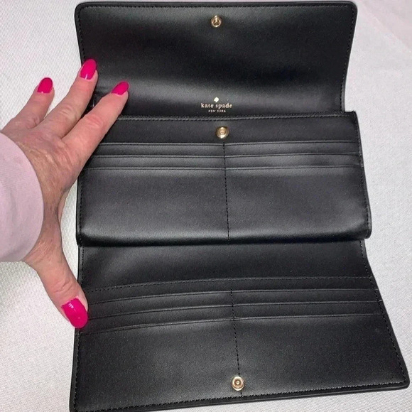 KATE SPADE ♠️ Wristlet Wallet, NWT. - Picture 4 of 5